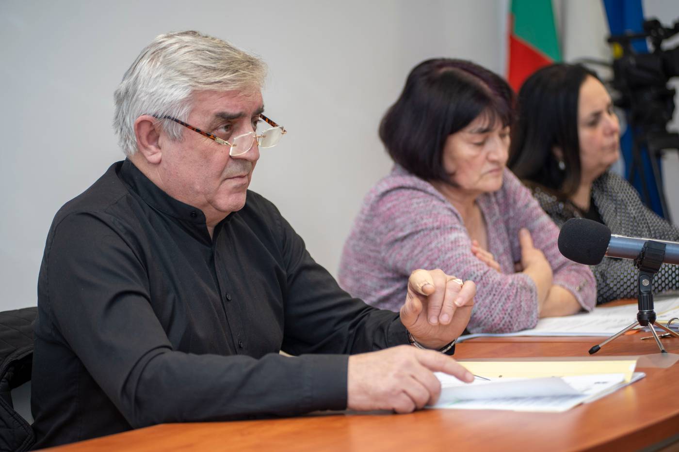 Обсъдиха публично проектобюджета на Община Мездра за 2024 г. 